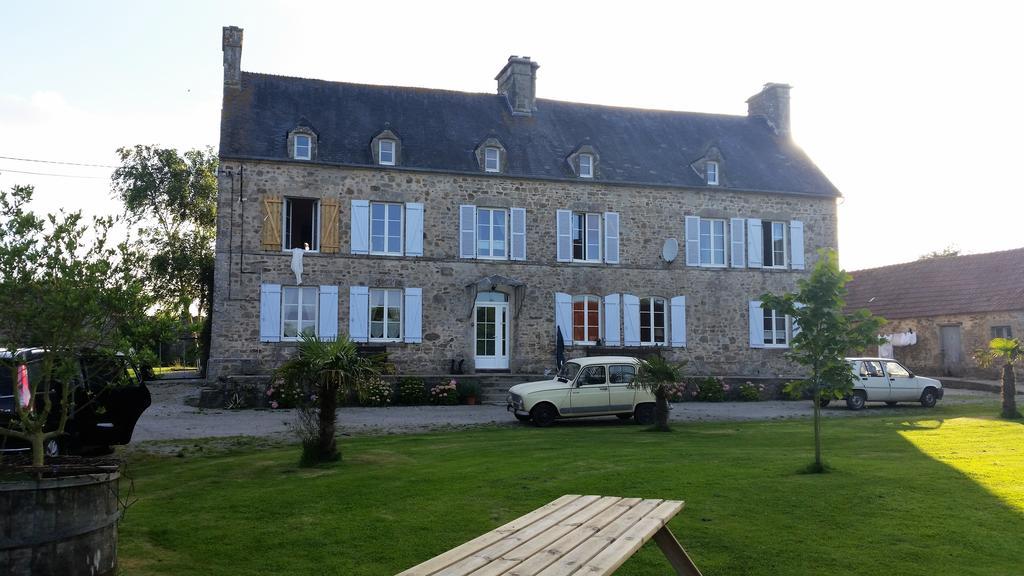 Chambre D'Hotes La Ferte Saint-Floxel エクステリア 写真